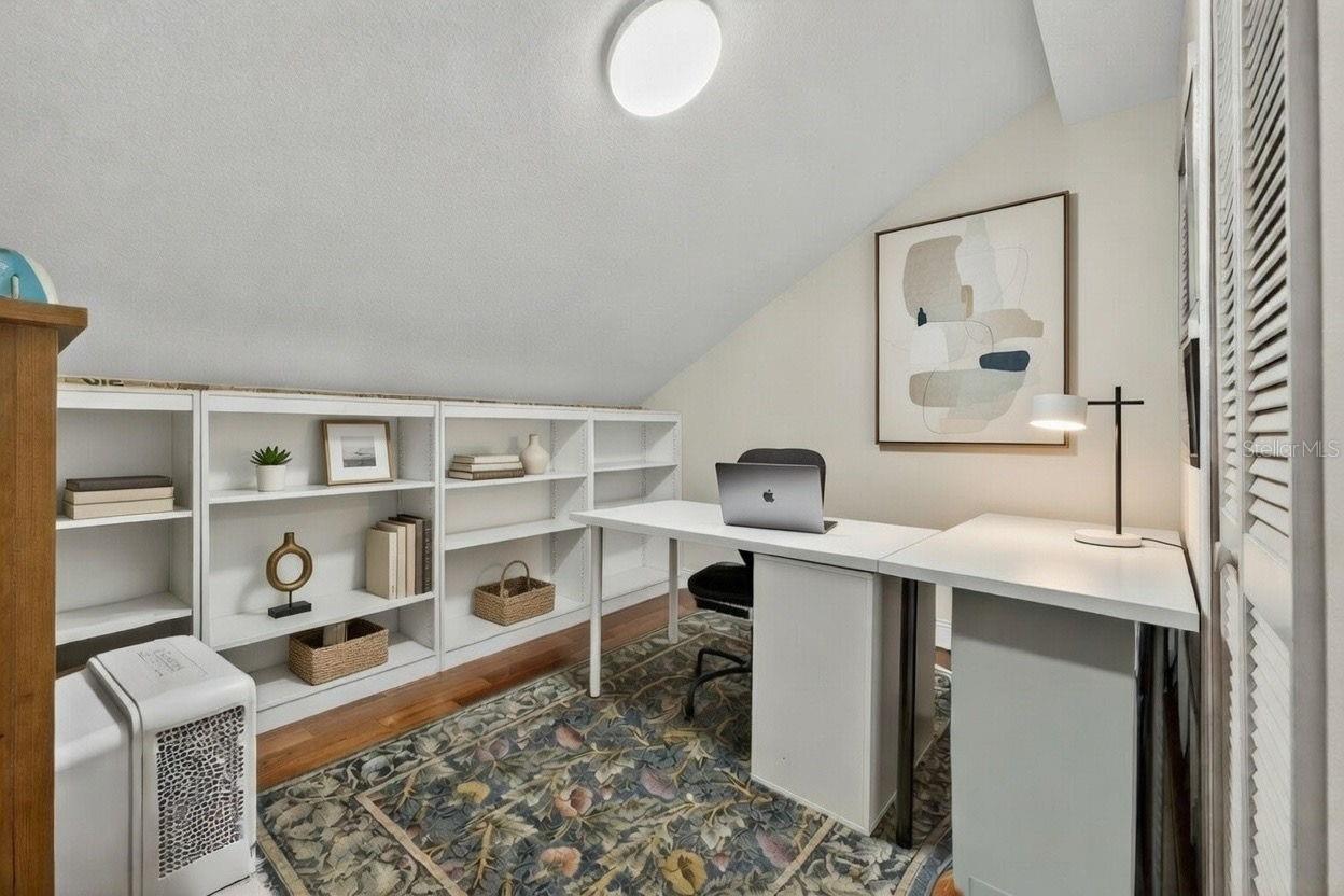 WATERMARK CONDO - Residential