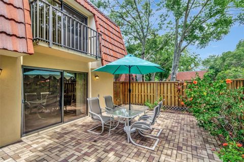 Townhouse in PALM HARBOR FL 2632 13TH COURT 5.jpg