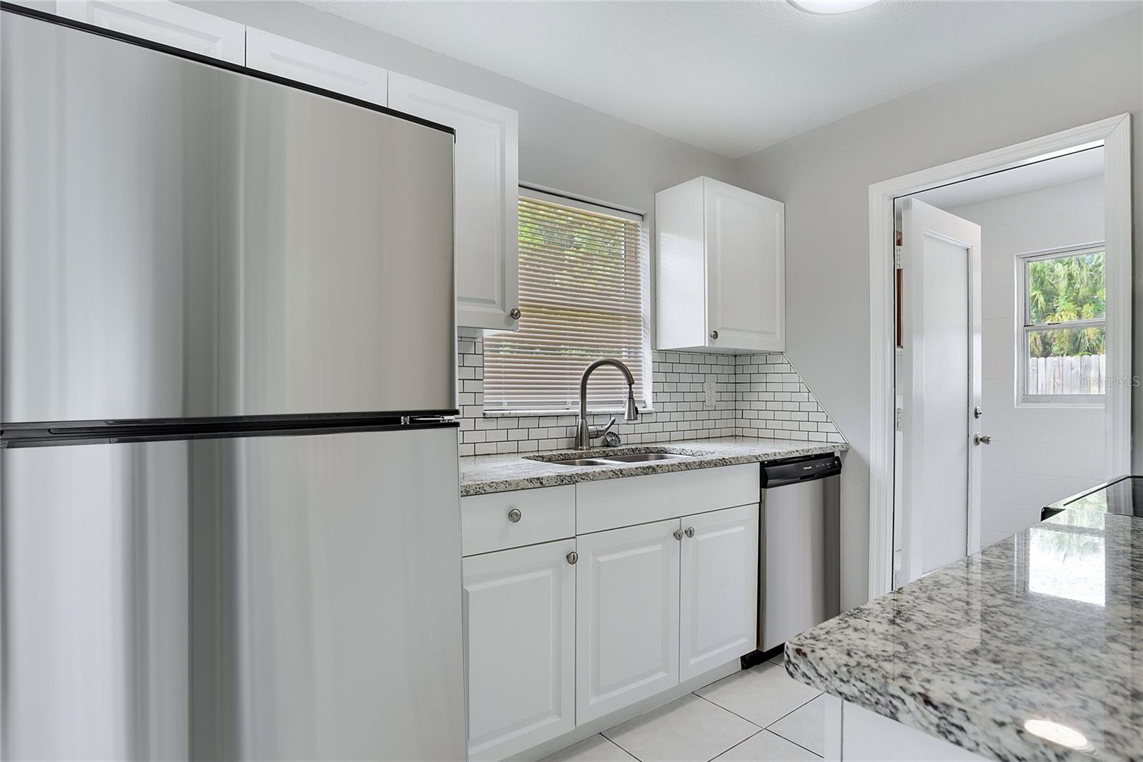 ROYAL ESTATES - Residential Lease