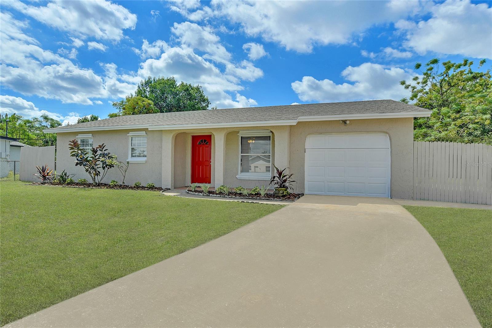 ROYAL ESTATES - Residential Lease