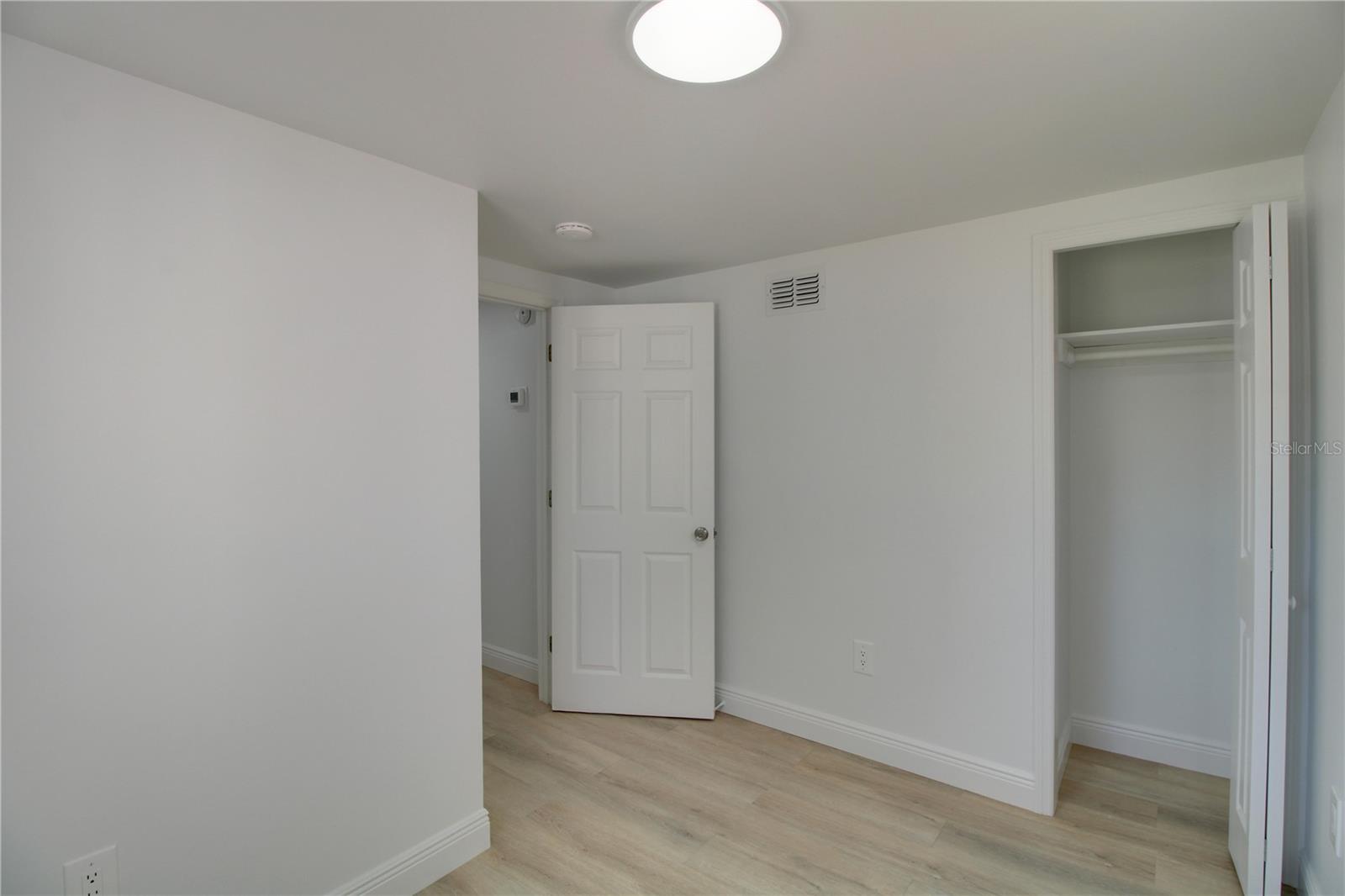 SMITH BERTHA K RESUB BLKS 17-18 21-23 & 26 MEMENTO - Residential Lease