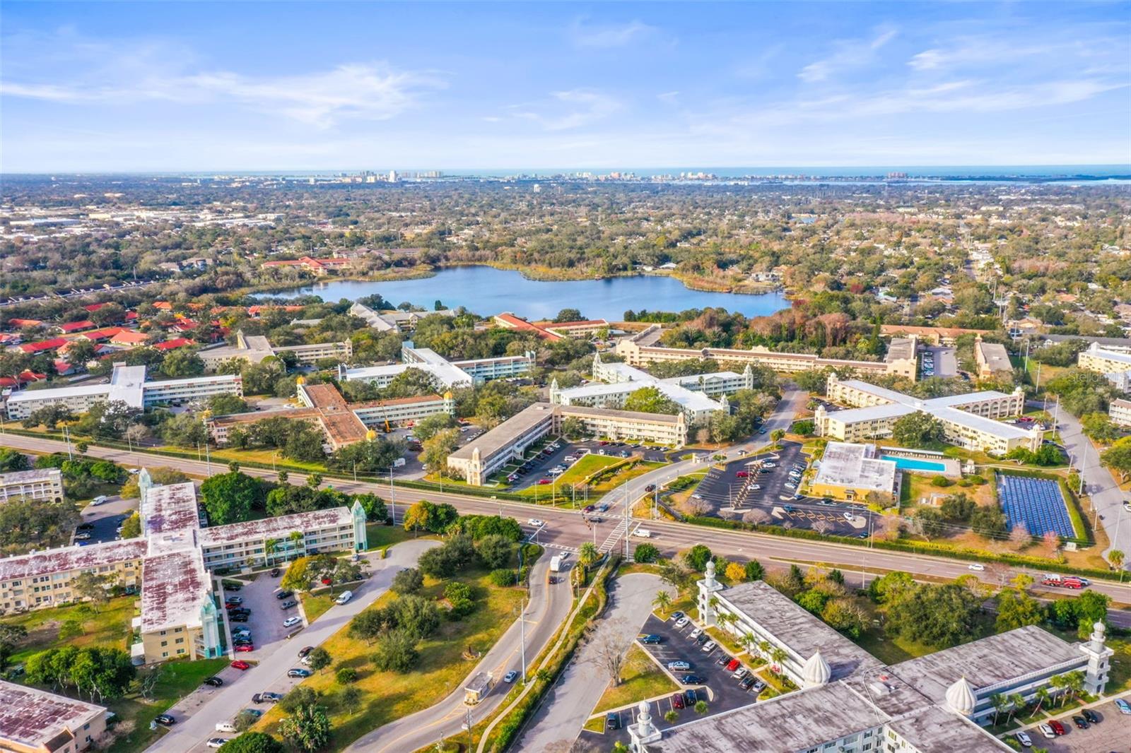 ON TOP OF THE WORLD - Residential