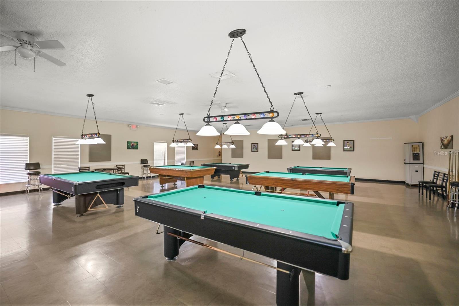 ON TOP OF THE WORLD - Residential