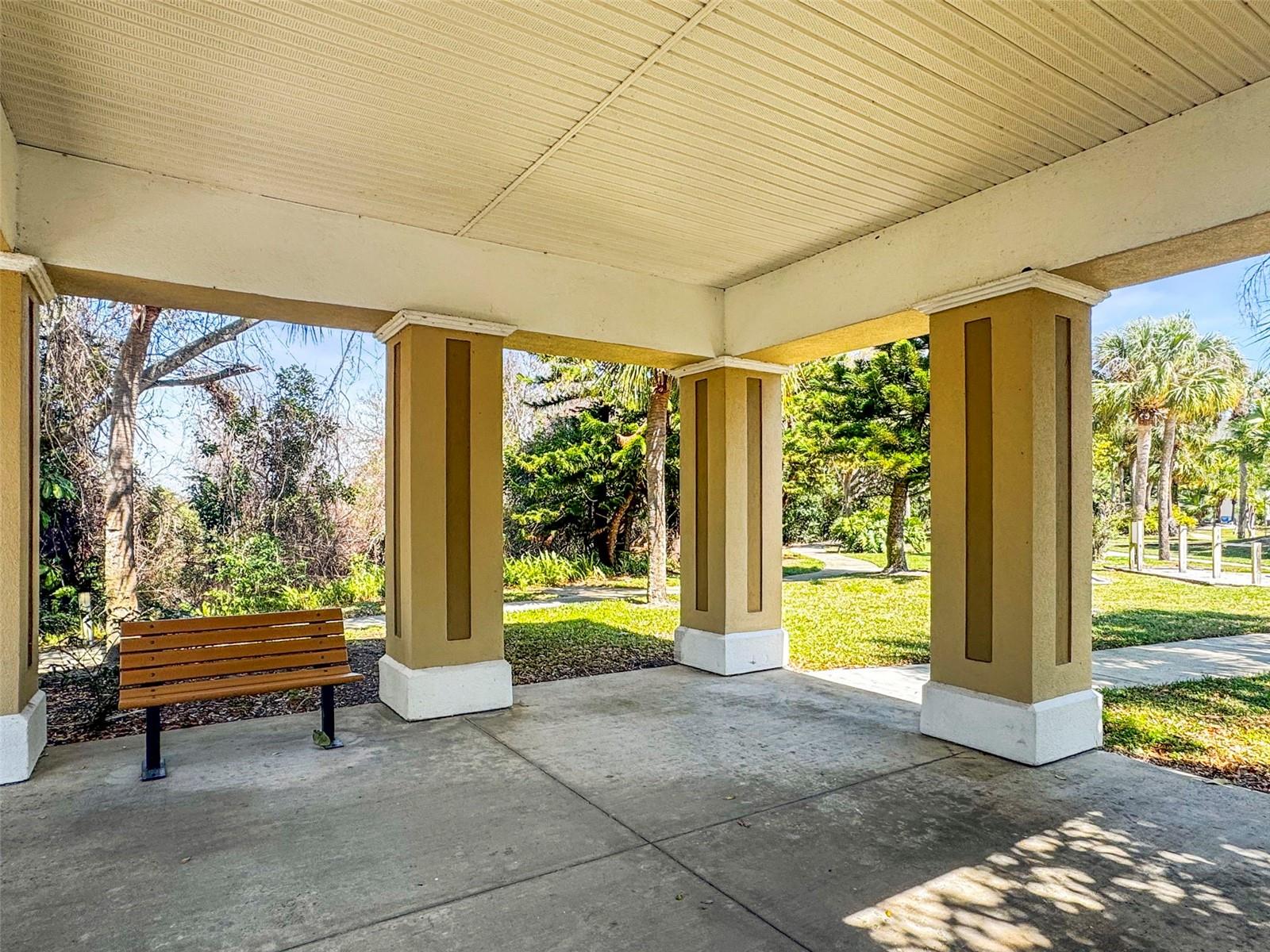 ON TOP OF THE WORLD - Residential