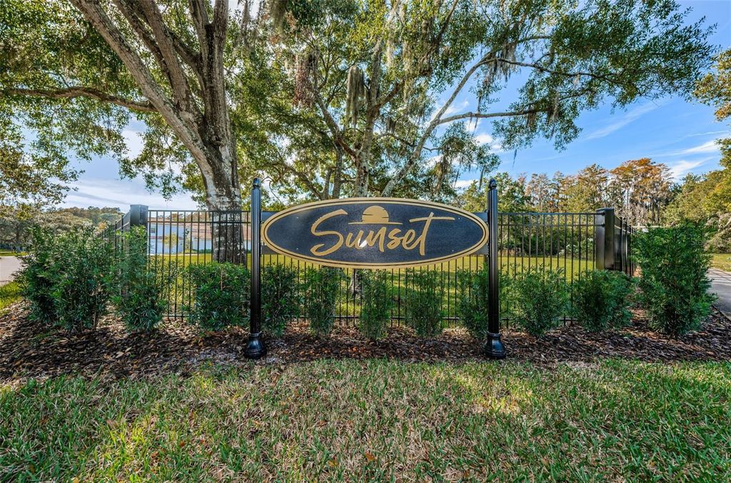 Photo of 4445 Lansbrook Parkway, Palm Harbor, FL 34685 (MLS # U8226327)