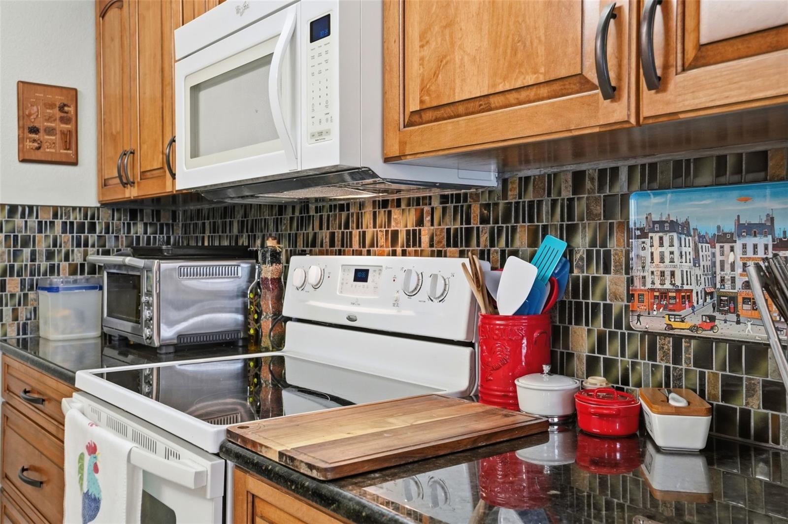 THE PRESERVE AT FAIRWAY OAKS - Residential