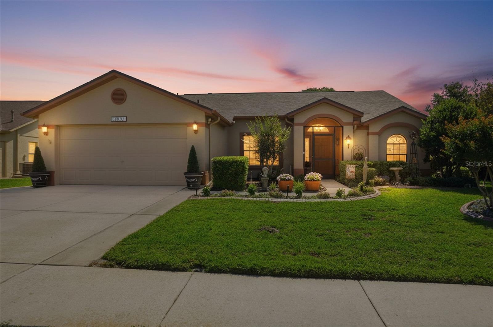 THE PRESERVE AT FAIRWAY OAKS - Residential