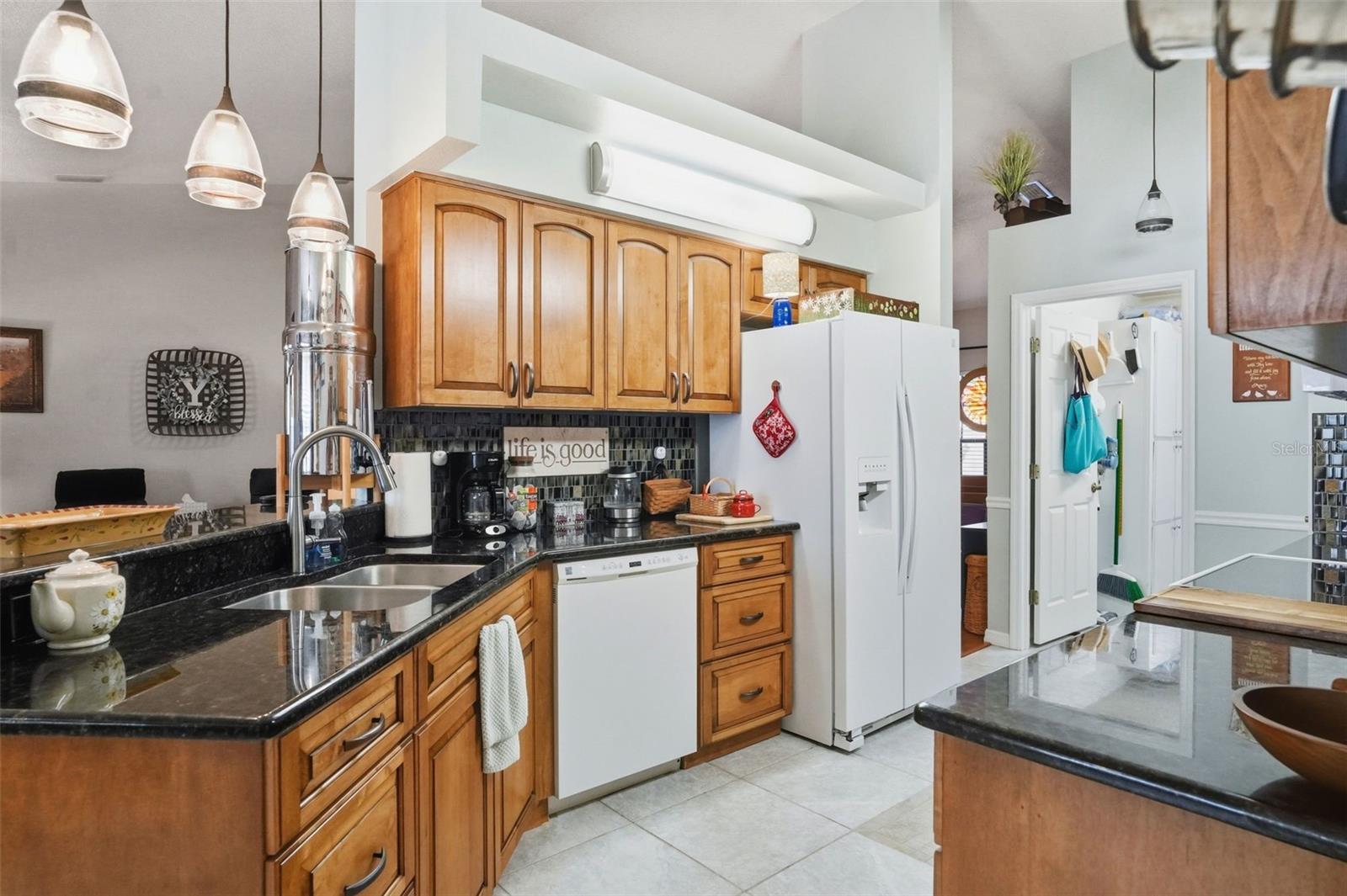 THE PRESERVE AT FAIRWAY OAKS - Residential