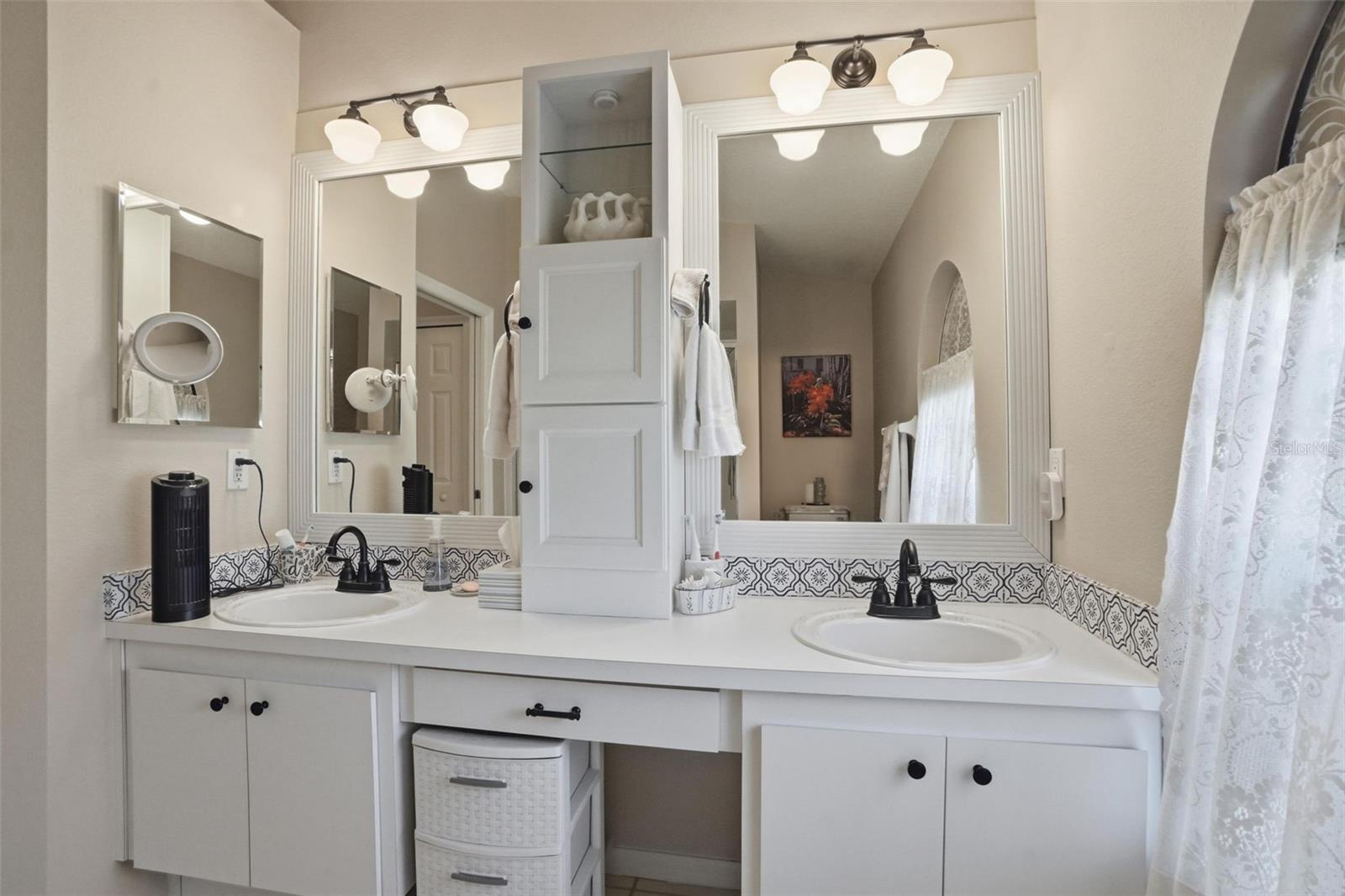 THE PRESERVE AT FAIRWAY OAKS - Residential