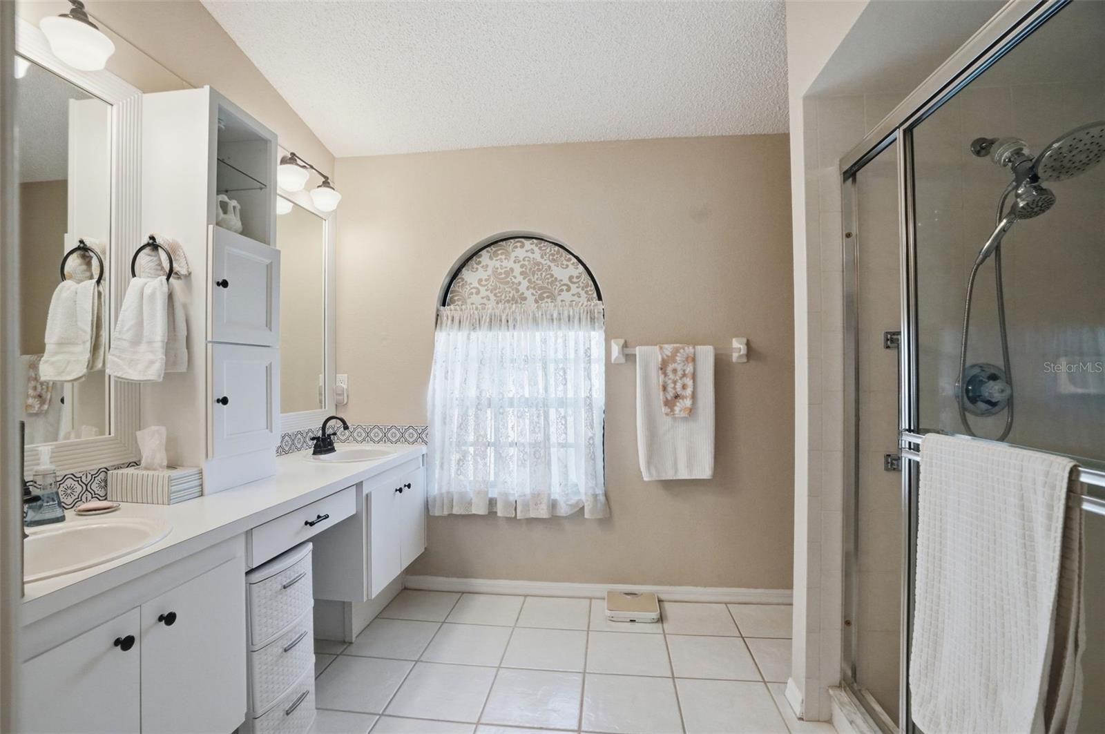 THE PRESERVE AT FAIRWAY OAKS - Residential