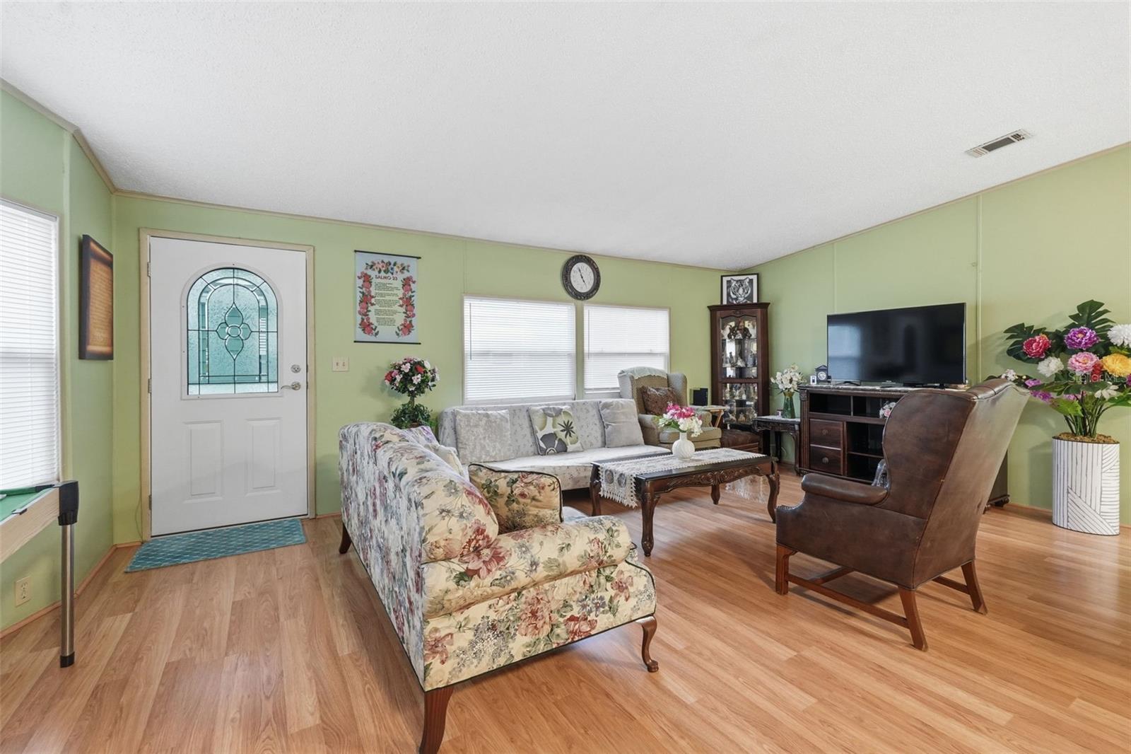 FOXWOOD LAKE ESTATES - Residential