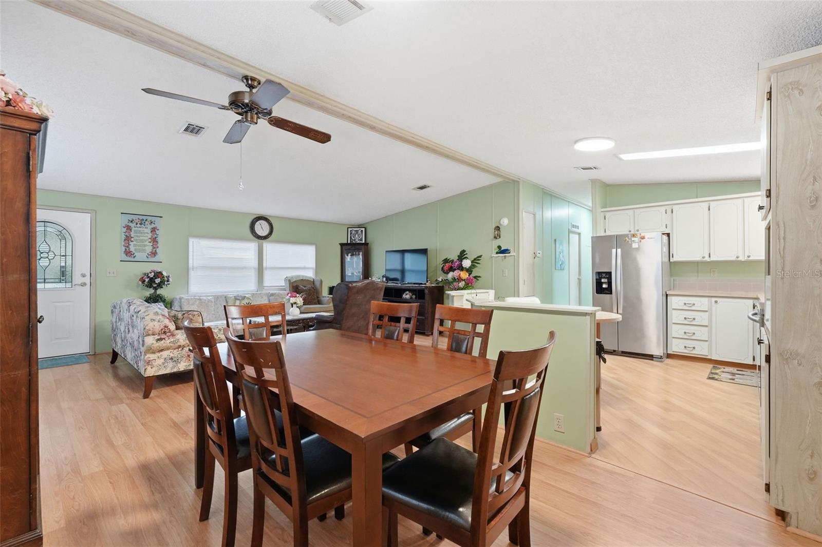 FOXWOOD LAKE ESTATES - Residential