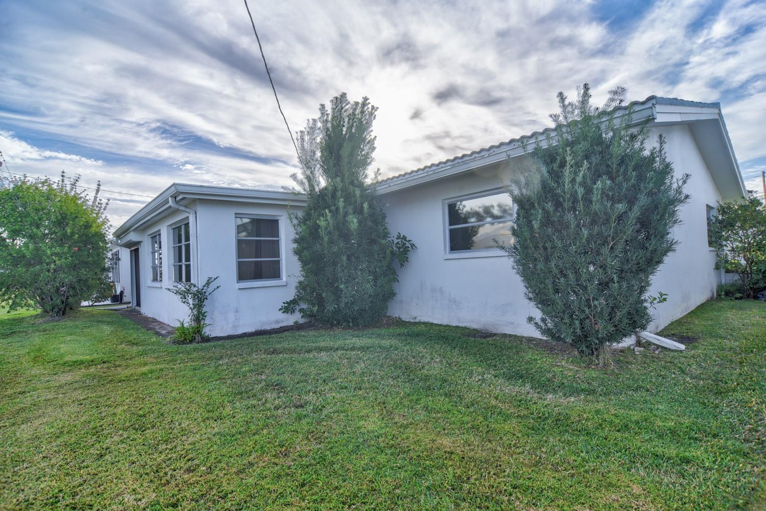 MAINLANDS OF TAMARAC BY THE GULF UNIT 1-B CONDO - Residential