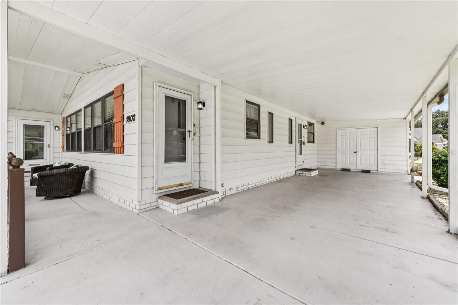 1802 PETUNIA LANE