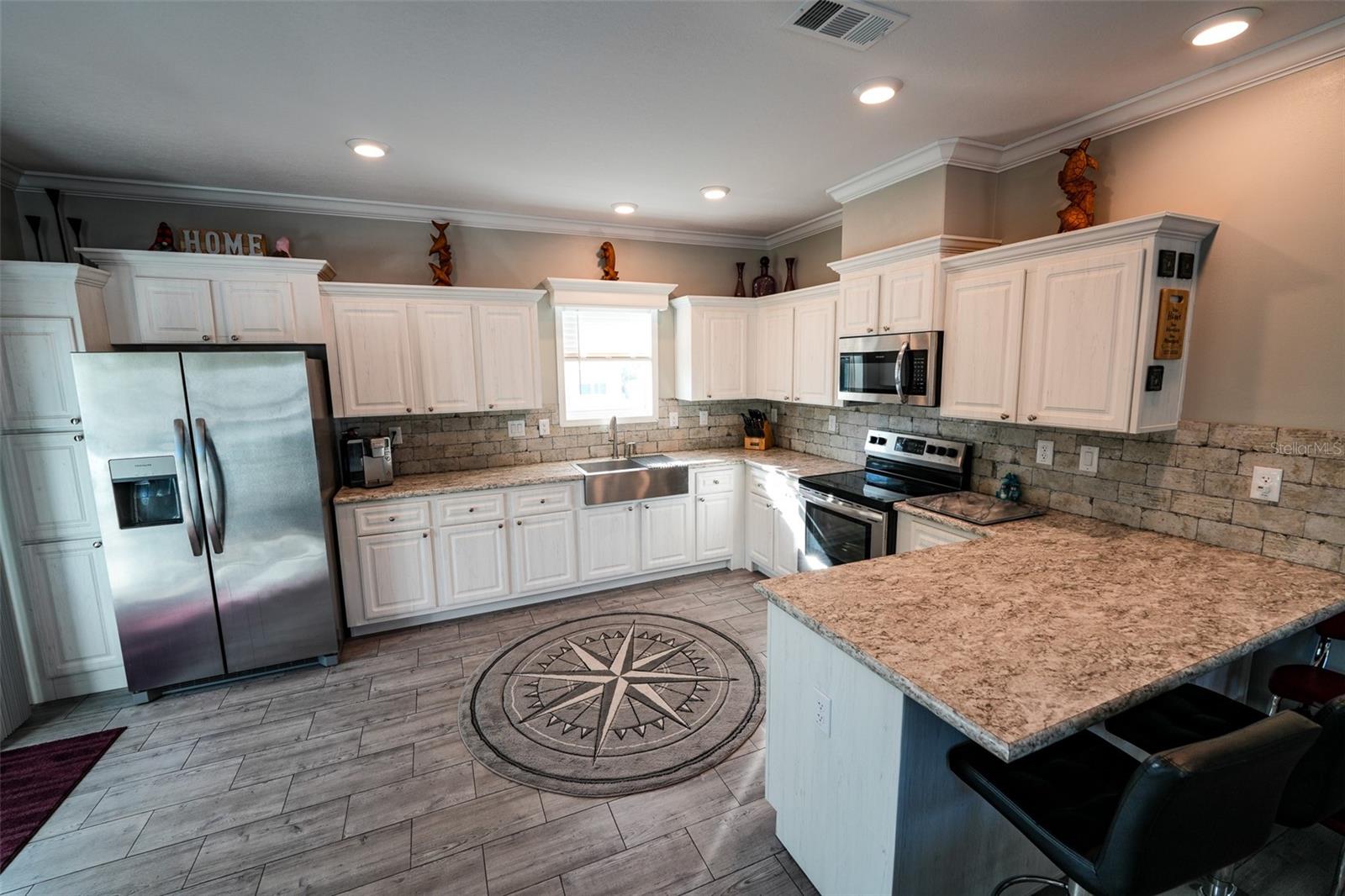 PALM GROVE COLONY - Residential