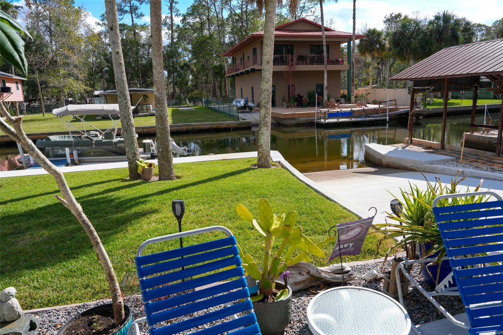 PALM GROVE COLONY - Residential