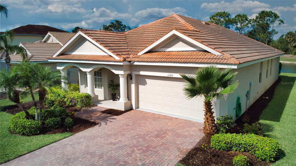Photo of 11504 Dancing River Drive, Venice, FL 34292 (MLS # N6140252)