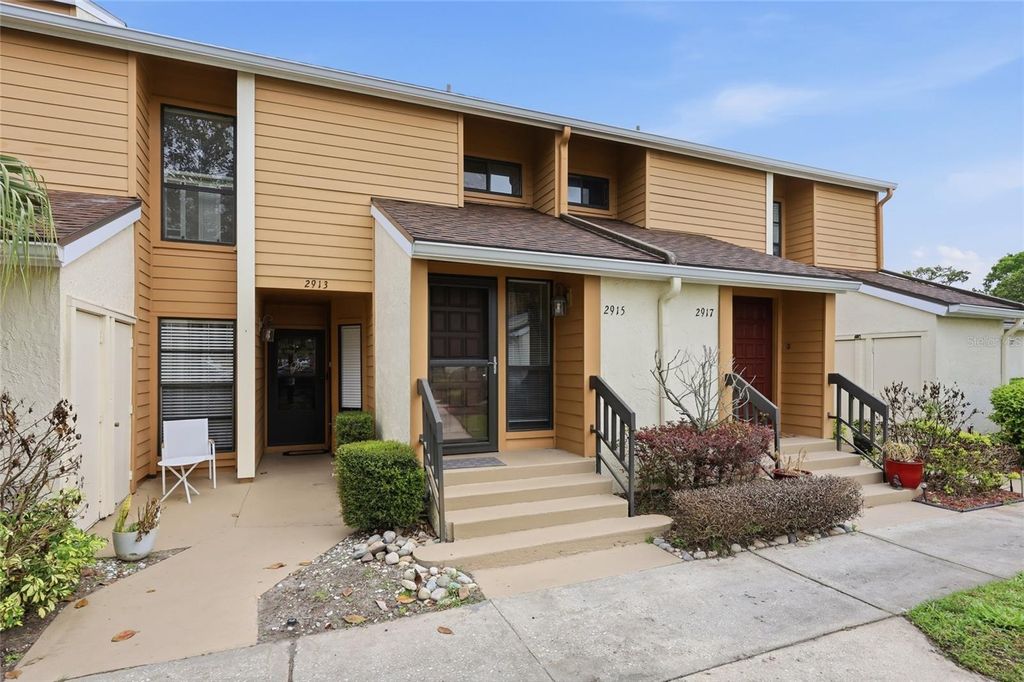 Photo of 2915 Clubview Drive #U4, Orlando, FL 32822 (MLS # O6393726)