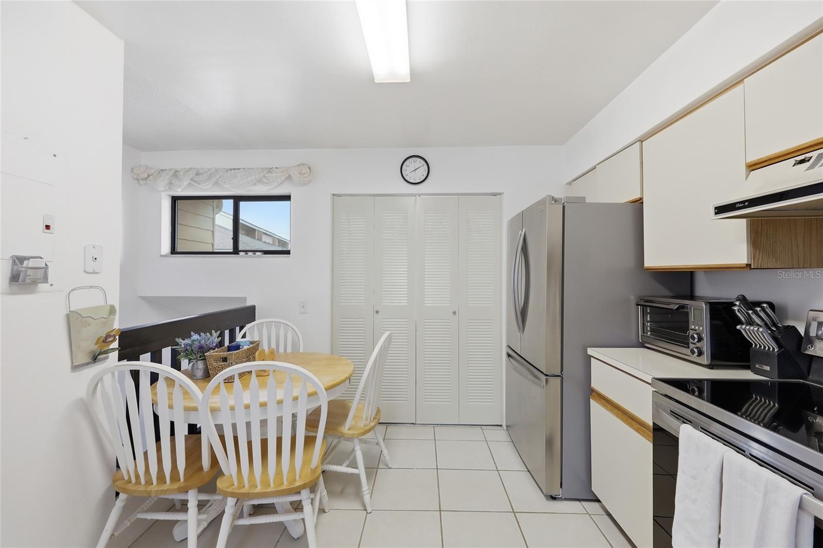 RAINTREE VILLAGE CONDO - Residential