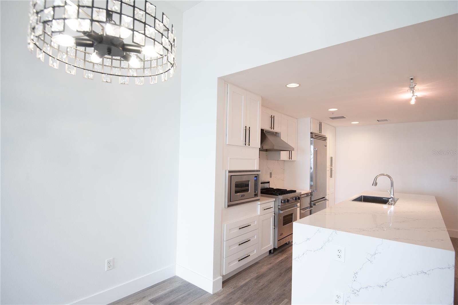 GRAND CENTRAL AT KENNEDY RESIDENCES A CONDOMINIUM - Residential Lease