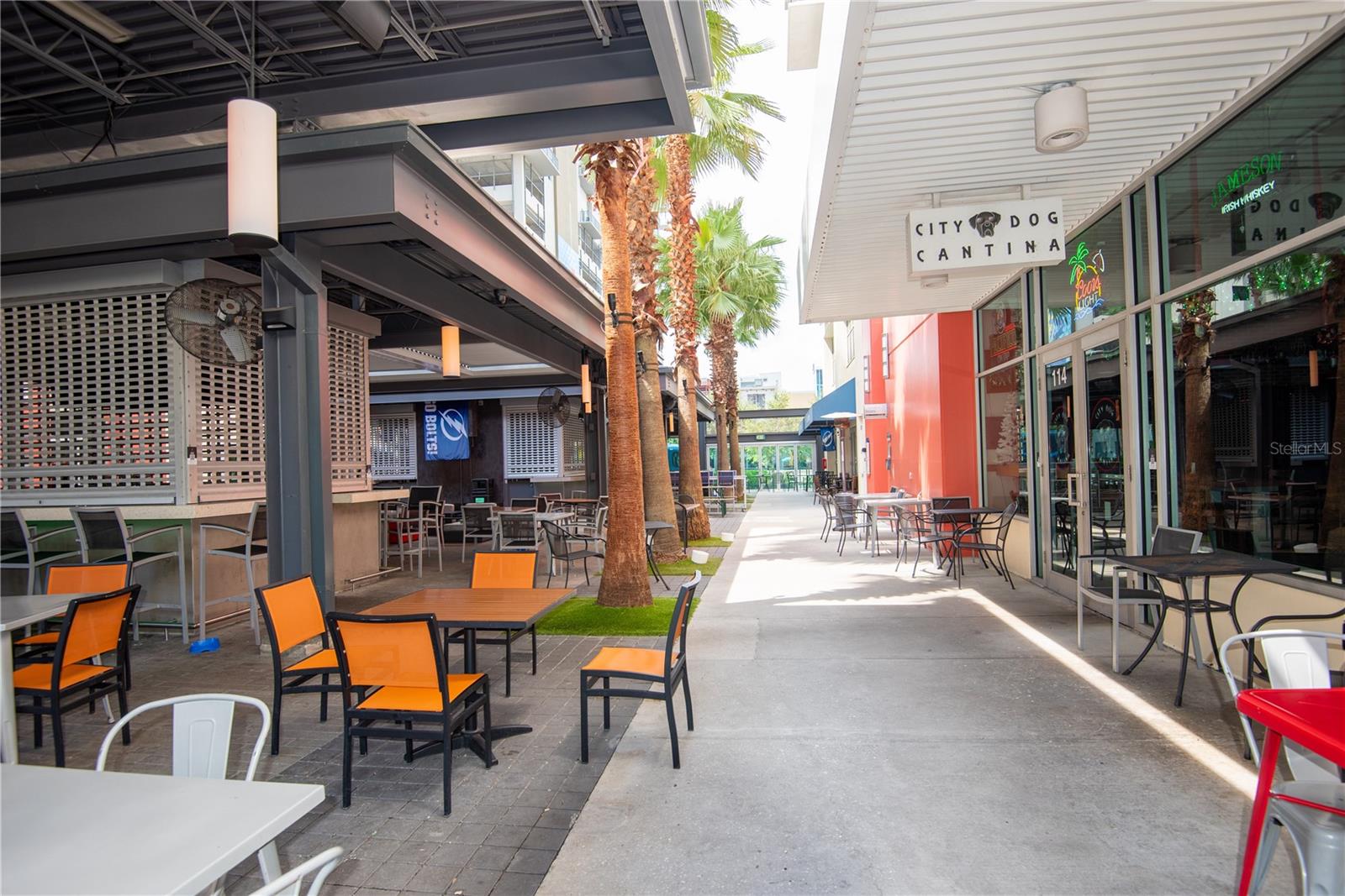 GRAND CENTRAL AT KENNEDY RESIDENCES A CONDOMINIUM - Residential Lease