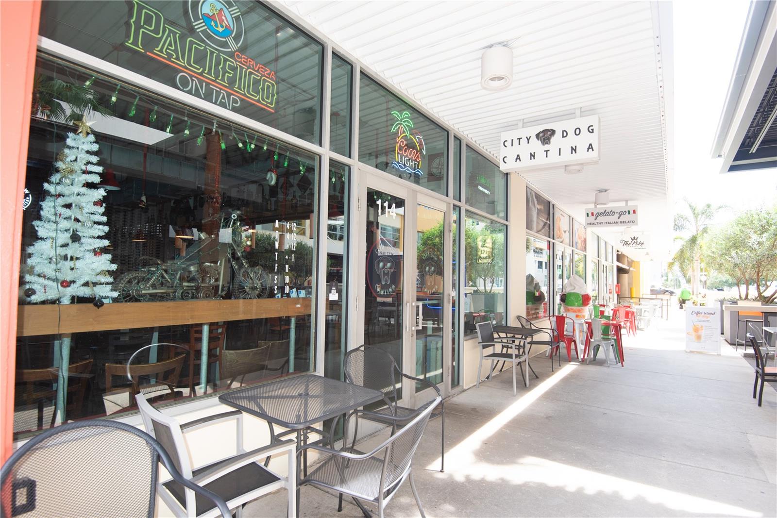 GRAND CENTRAL AT KENNEDY RESIDENCES A CONDOMINIUM - Residential Lease