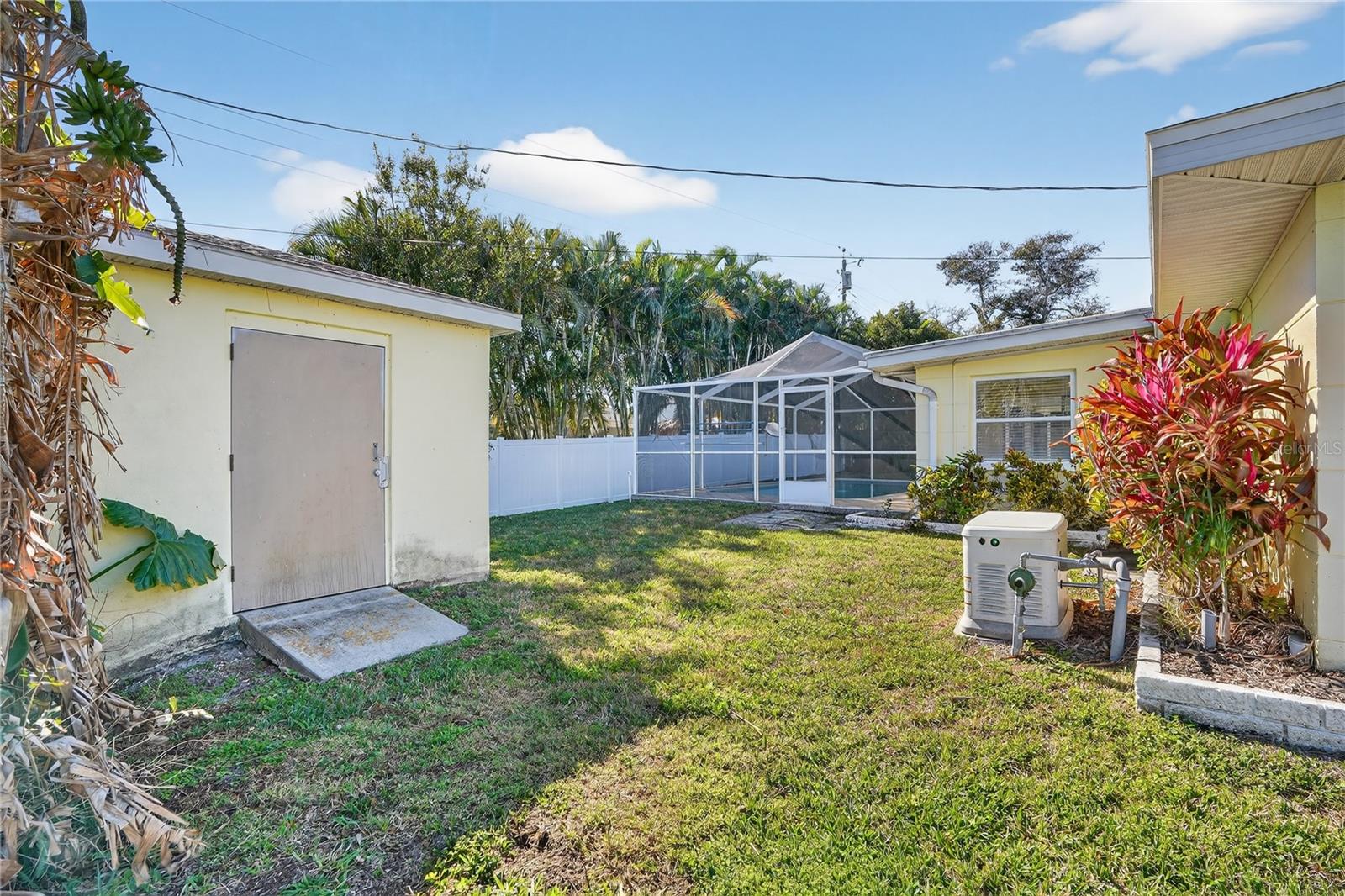 OAKDALE MANOR ADD - Residential