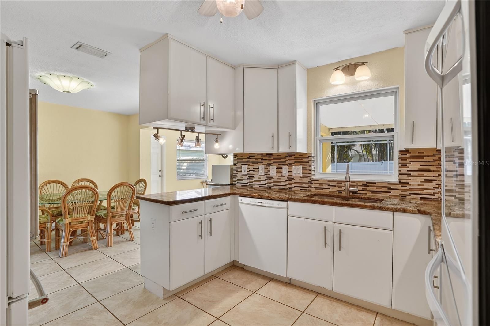 OAKDALE MANOR ADD - Residential