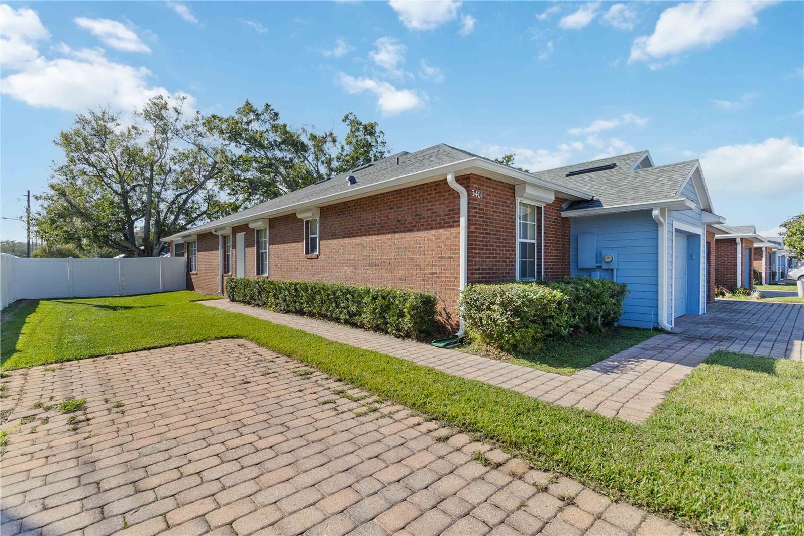 3401 HOME TOWN LANE