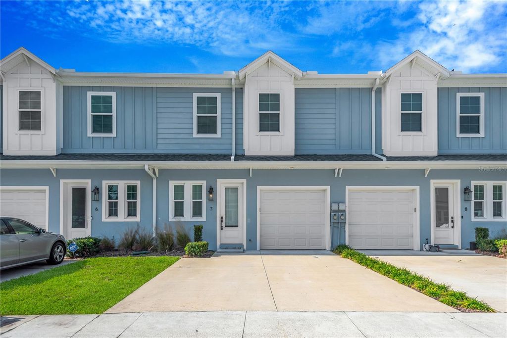 Photo of 3722 W Mango Avenue #7, Tampa, FL 33611 (MLS # TB8463677)