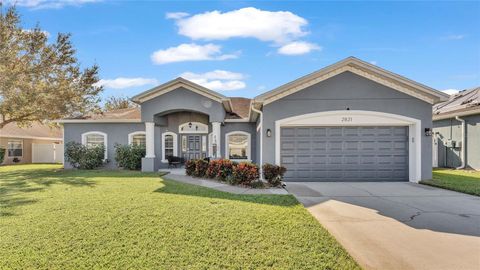 A home in LAKELAND