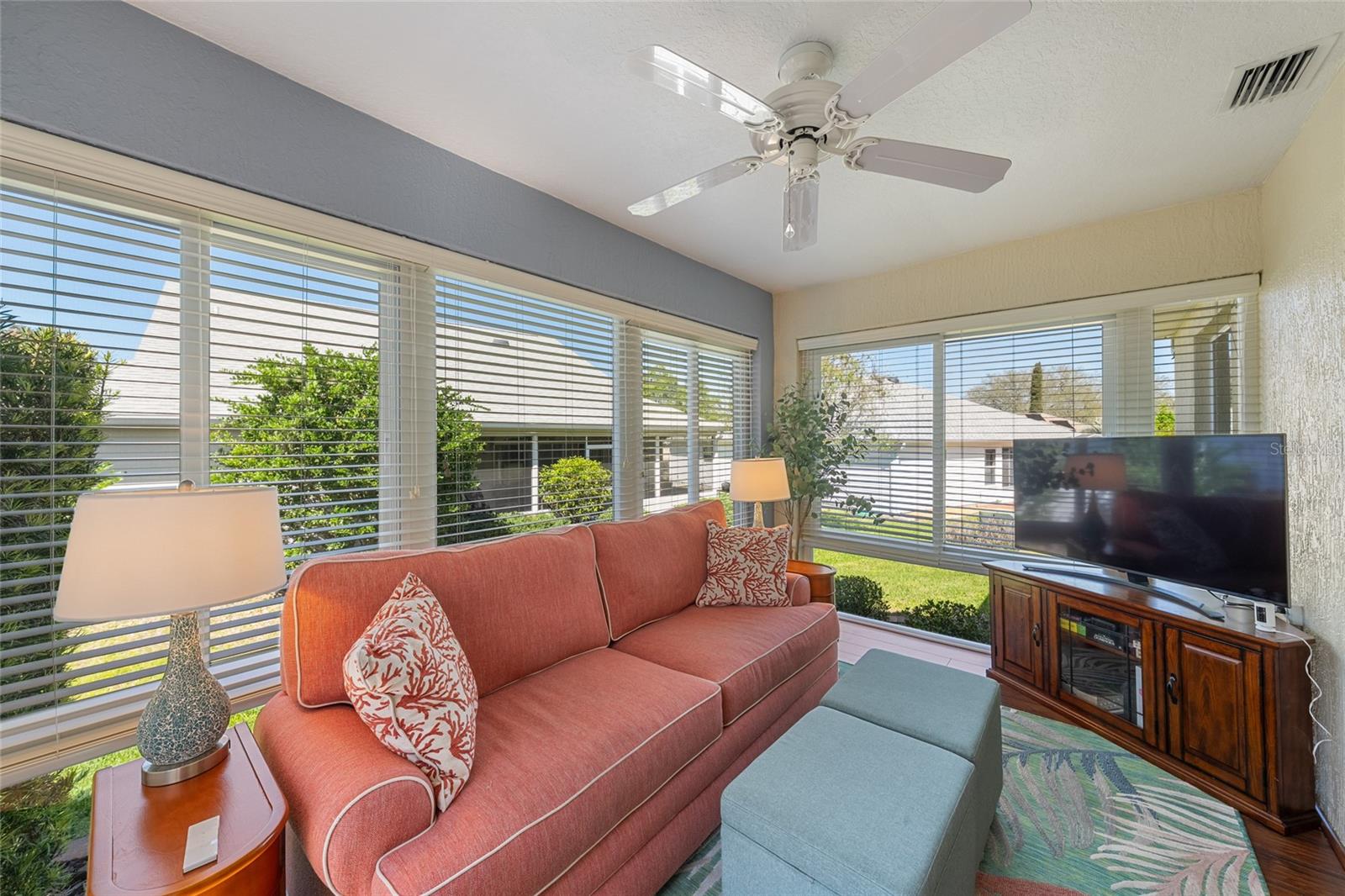 VILLAGES/MARION UN 44 - Residential