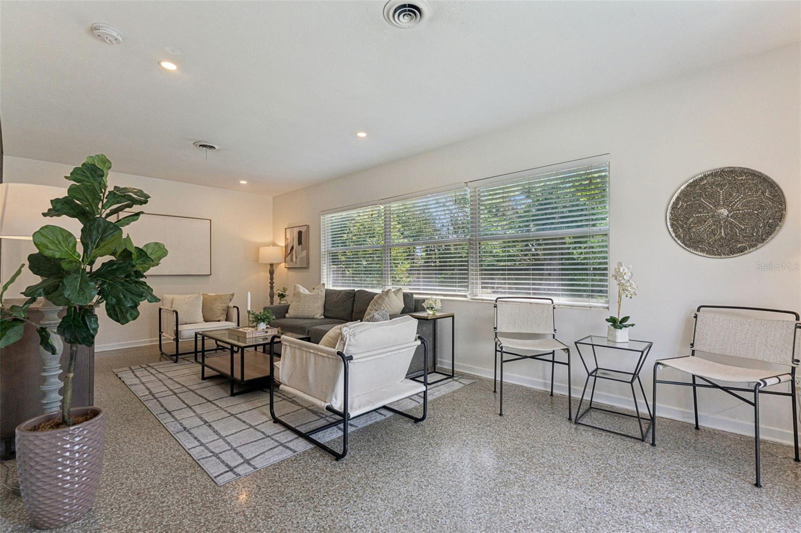 PERSHING TERRACE FIRST ADD - Residential