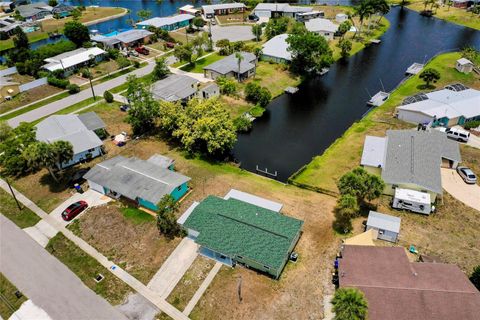 A home in NORTH PORT