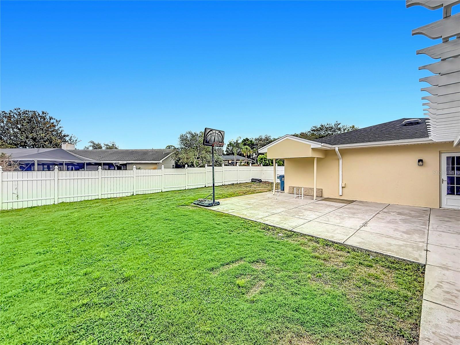EAST LAKE PARK PH 02 - Residential