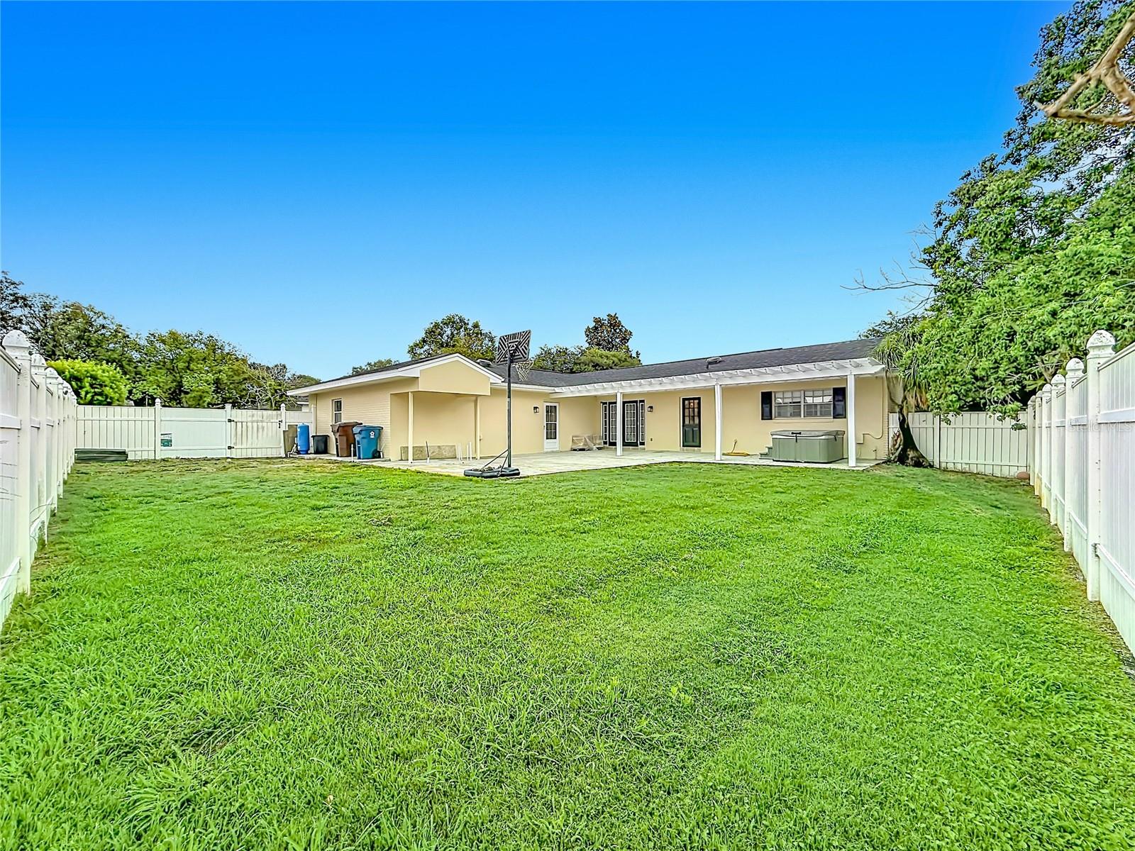 EAST LAKE PARK PH 02 - Residential