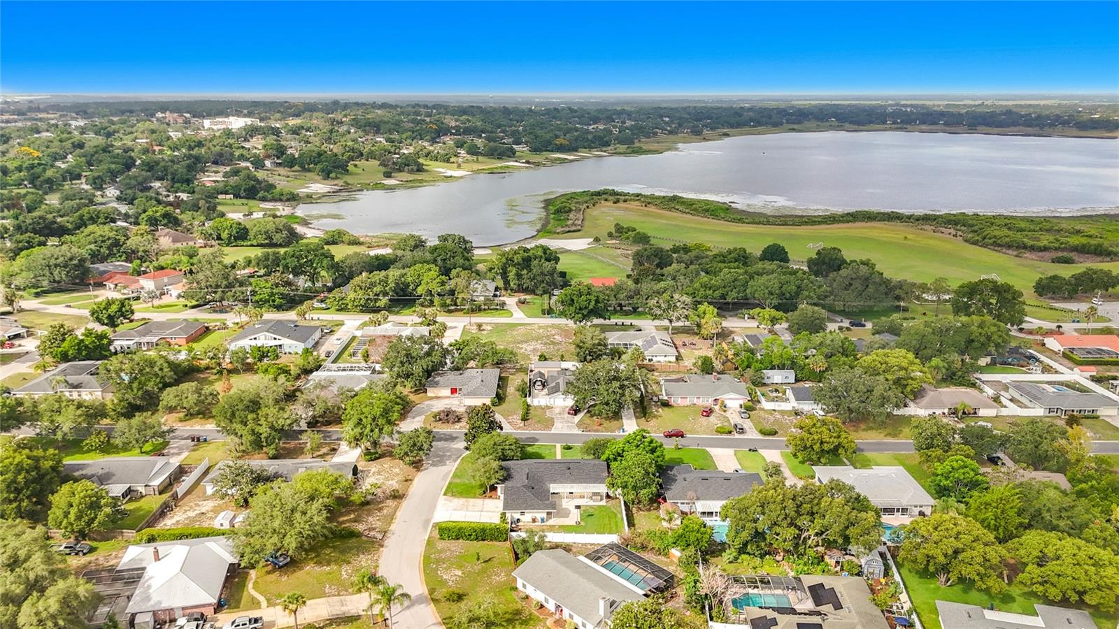 EAST LAKE PARK PH 02 - Residential