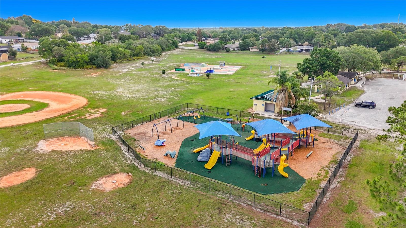 EAST LAKE PARK PH 02 - Residential