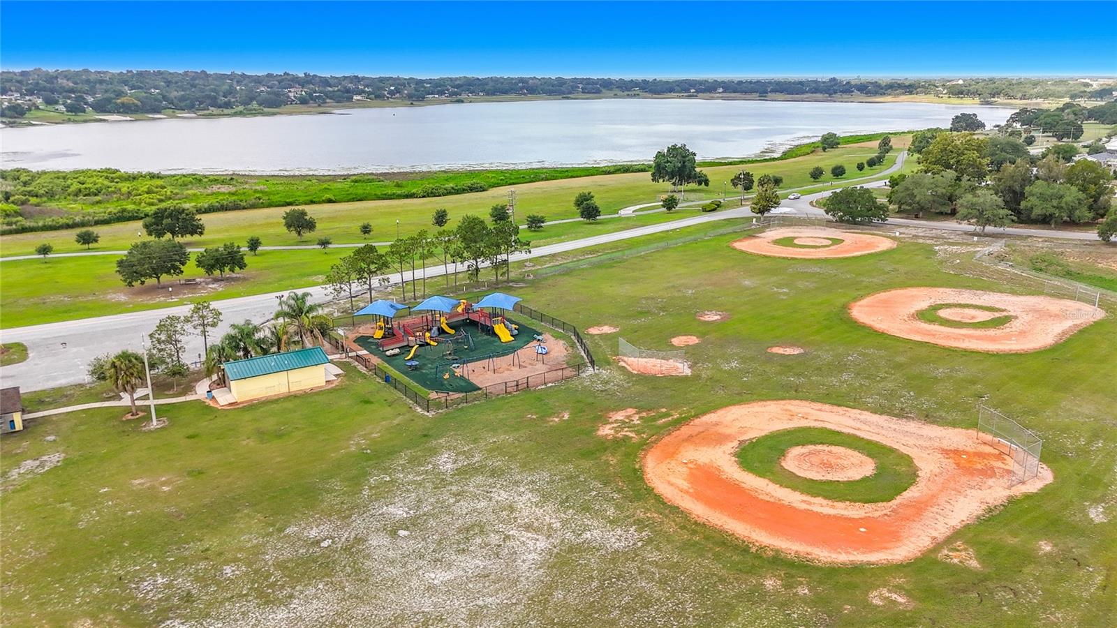 EAST LAKE PARK PH 02 - Residential