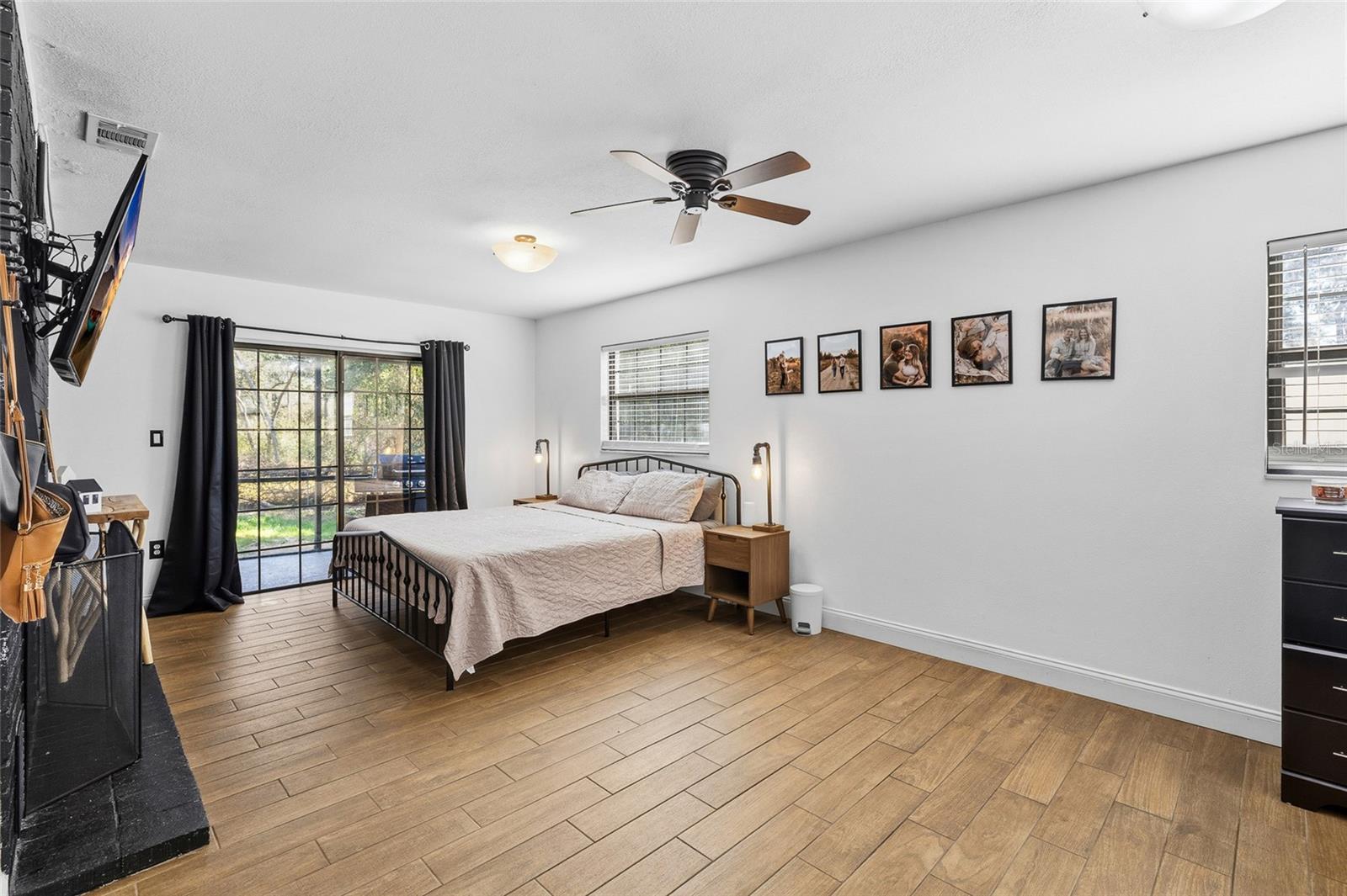 CONNELL HEIGHTS UNIT 06 - Residential