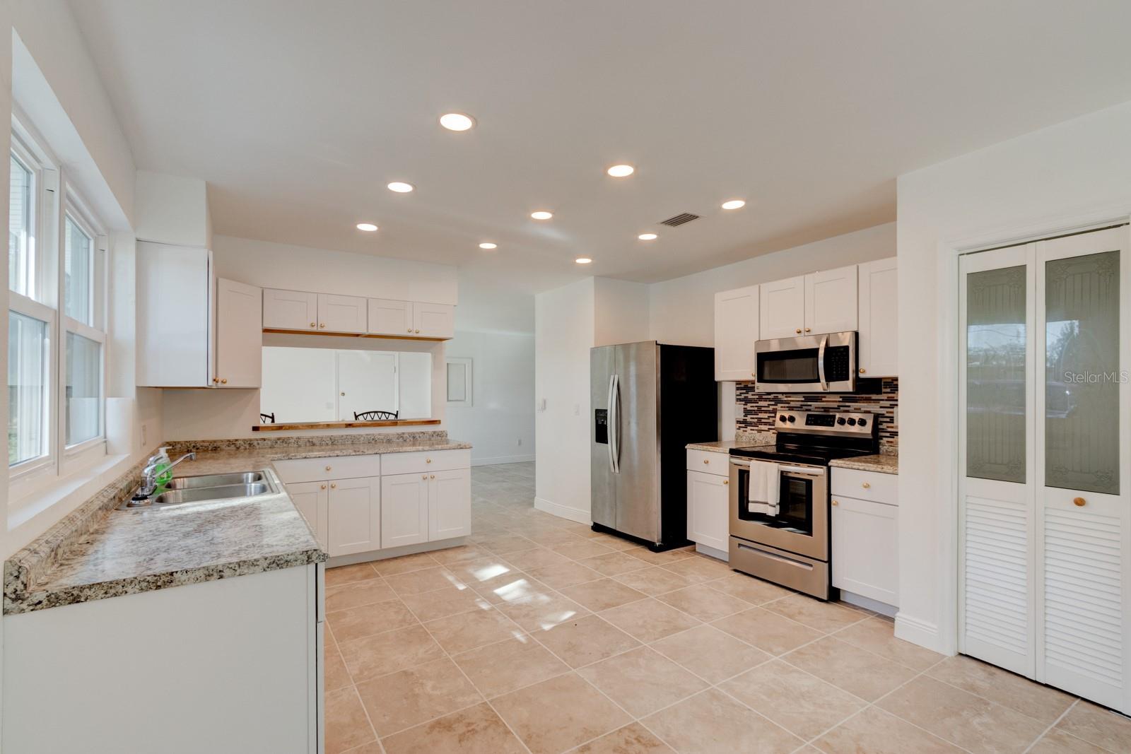 HARBOR OAKS UNIT 01 - Residential