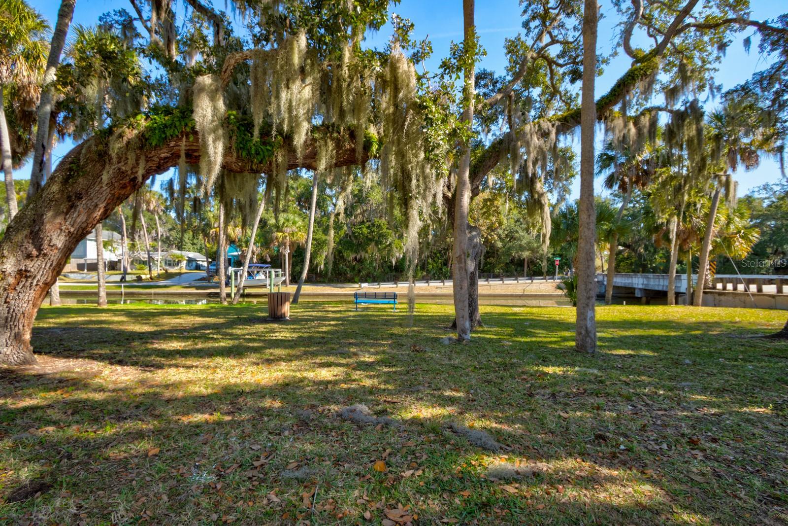 HARBOR OAKS UNIT 01 - Residential