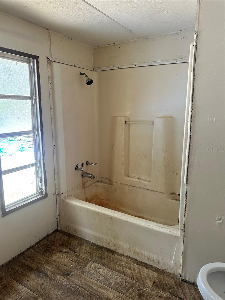 CROOMACOOCHEE ESTATES - Residential