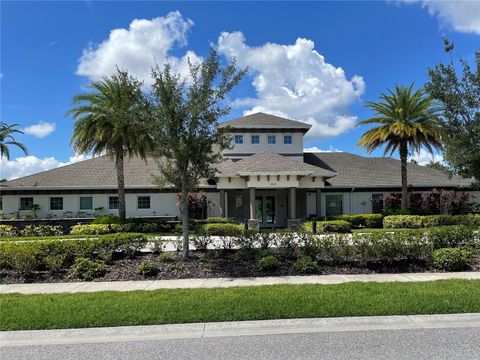 A home in WIMAUMA