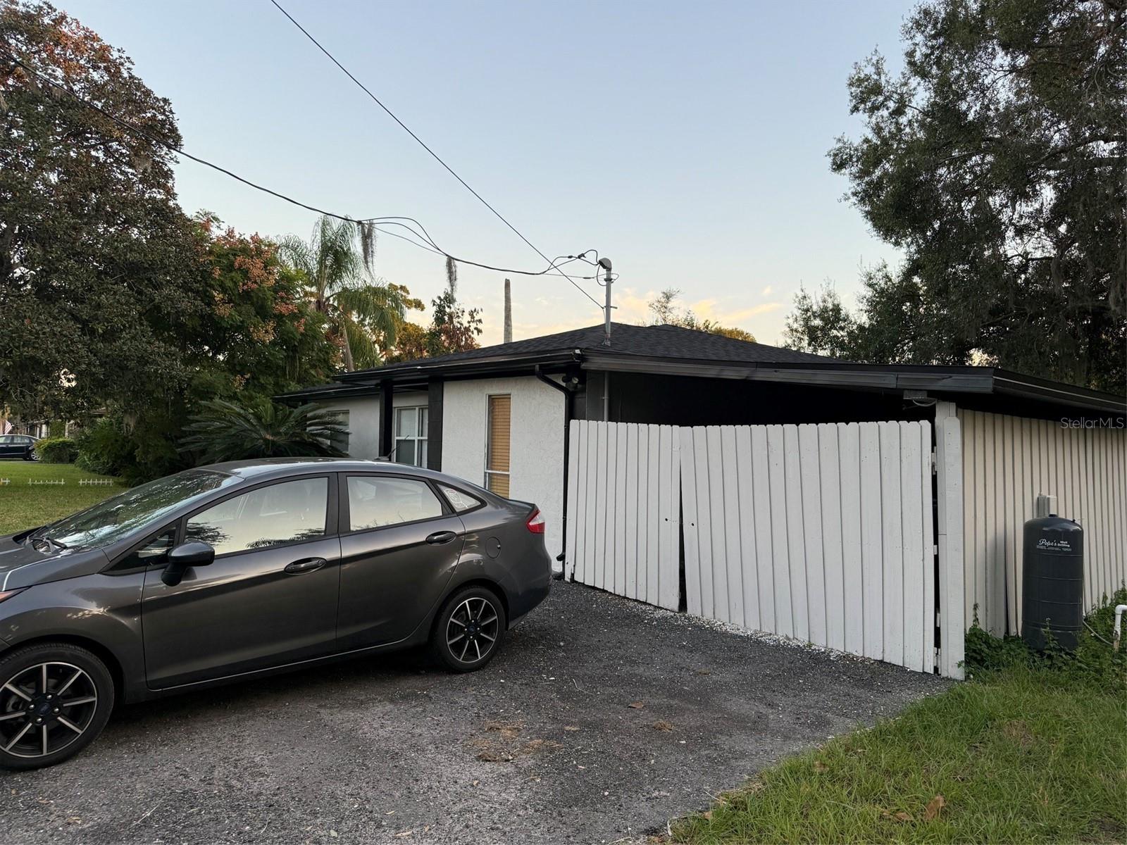 BELL LAKE VISTA - Residential