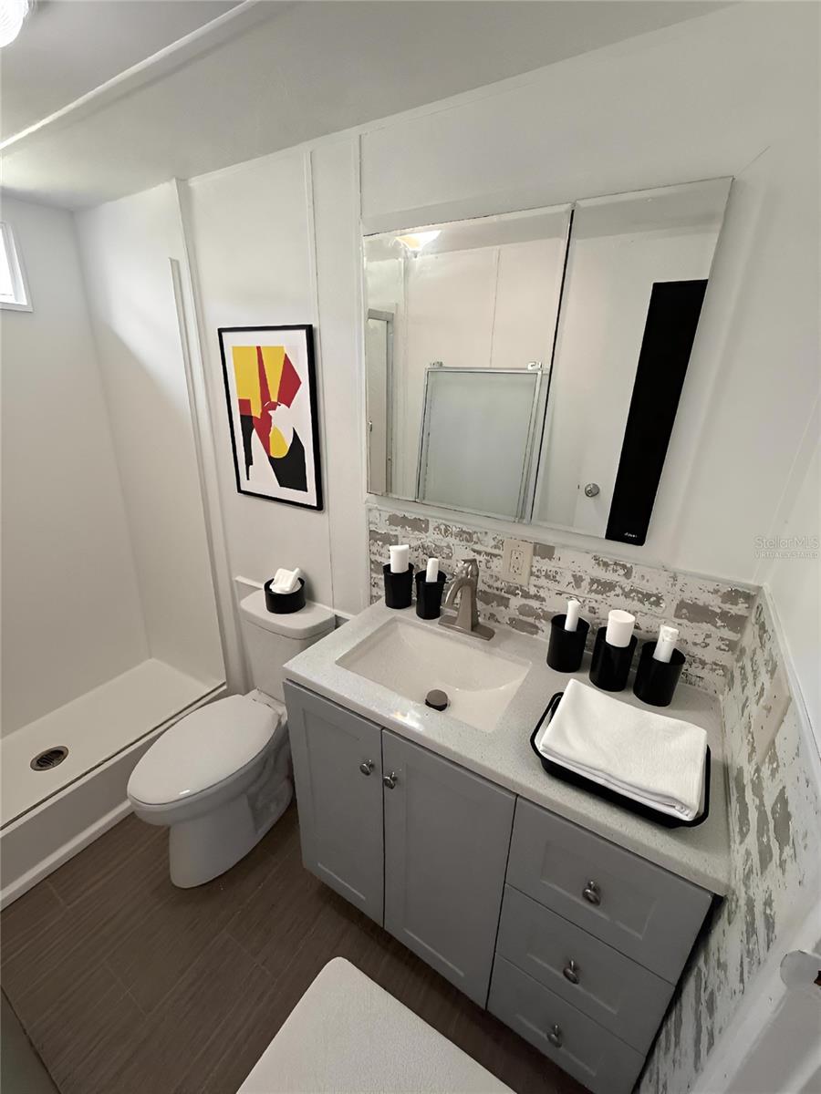 SEMINOLE WOODS - Residential