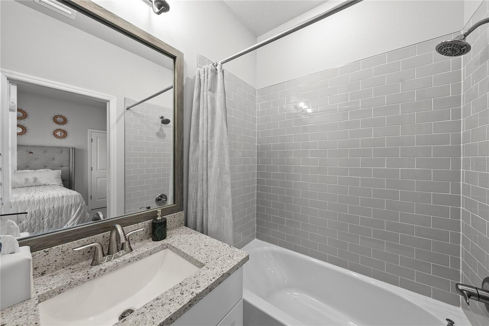 SOUTH TAMPANIA TOWNHOMES - Residential