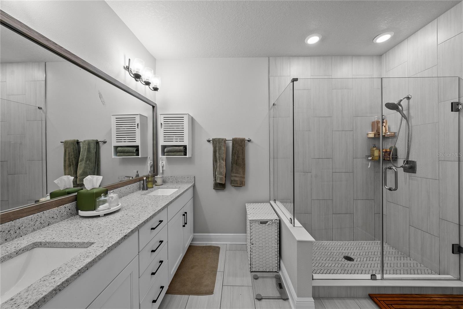 SOUTH TAMPANIA TOWNHOMES - Residential
