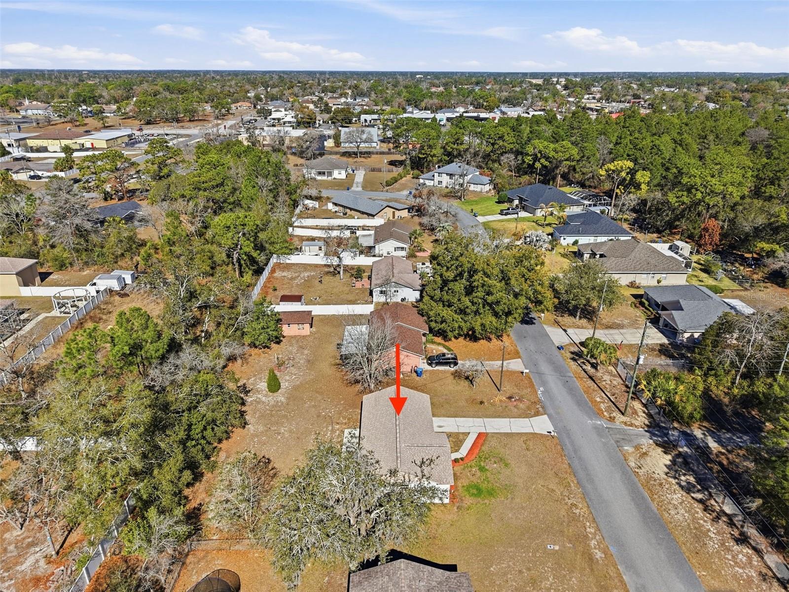 SPRING HILL UNIT 13 BLK 889 LOT 9 - Residential