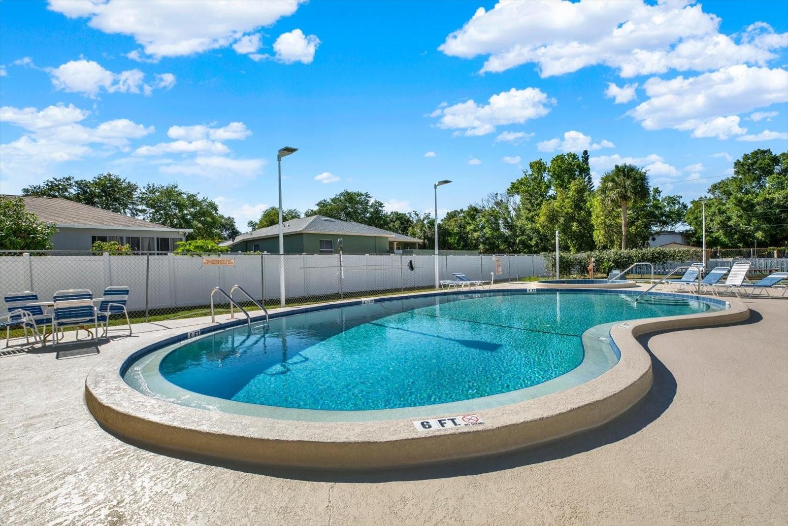 SANDALWOOD THE CONDO - Residential